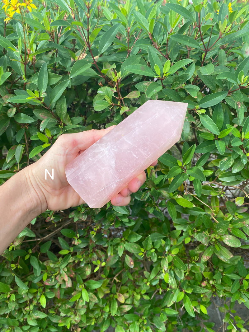 5.1-6.25” Huge Rose Quartz 390-630g Standing Quartz Obelisk Madagascar Dark Pink Display Natural Big Love Crystal Column XL Large A+ Healing