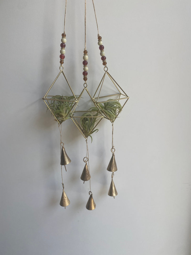 Geometric Hanging Beaded Agate Bell Air Plant Holder Indoor Plant Himmeli Brass Gold Metal Birthday Housewarming Gardening Geometric Plantar