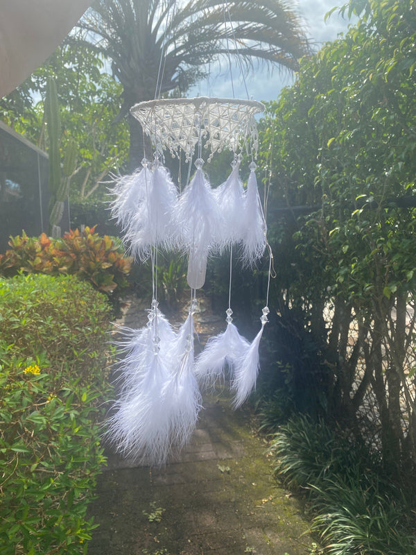 Large White Feather Dream Catcher Dreamcatcher Chandelier Lamp Feathers, Beads Fairy Lights Wall Hanging Decor Girl Nursery Baby Shower Gift