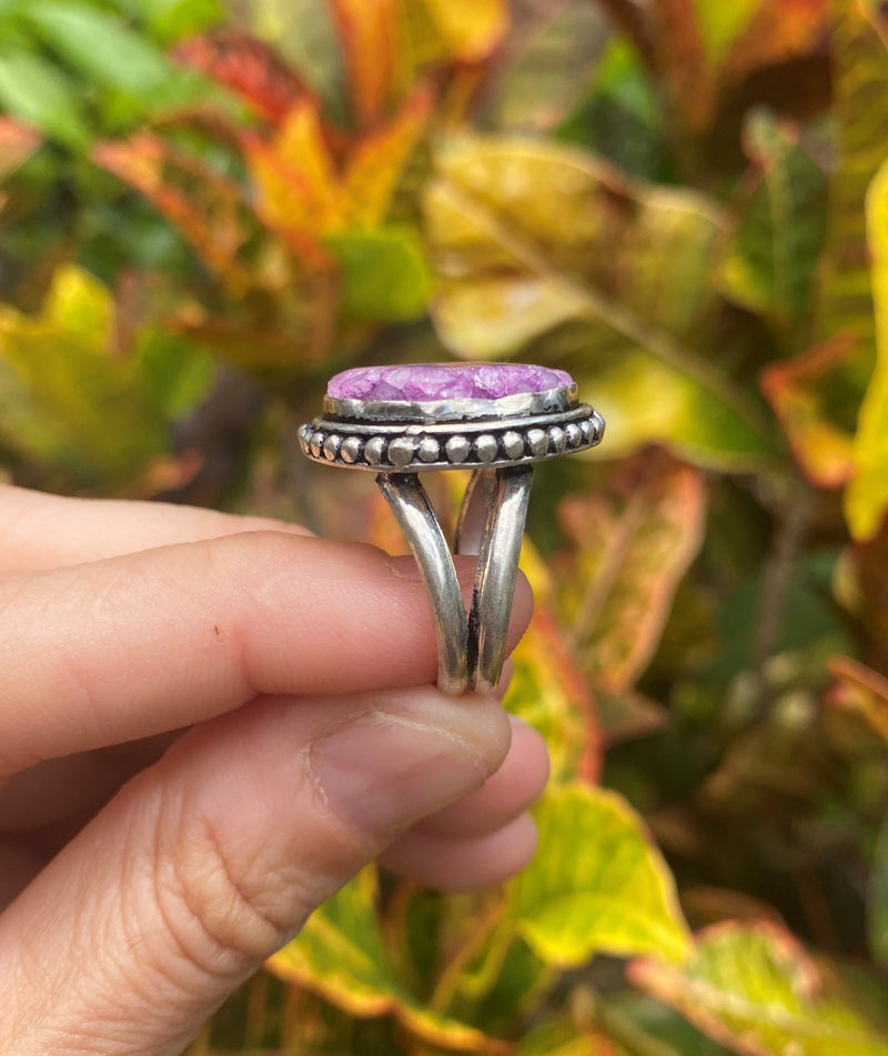 Size 7 Purple Violet Geode Druzy Quartz Vintage Silver Ring, Natural Shape Dainty Modern Gemstone Crystal Jewelry Unique Friend Gift
